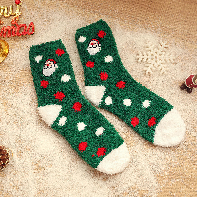 Autumn and winter new coral velvet Christmas socks, thick warm embroidery half-velvet home land socks SOCK