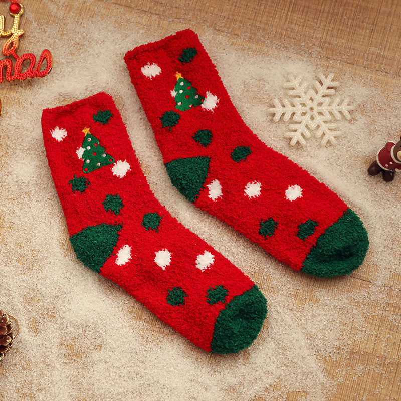 Autumn and winter new coral velvet Christmas socks, thick warm embroidery half-velvet home land socks SOCK