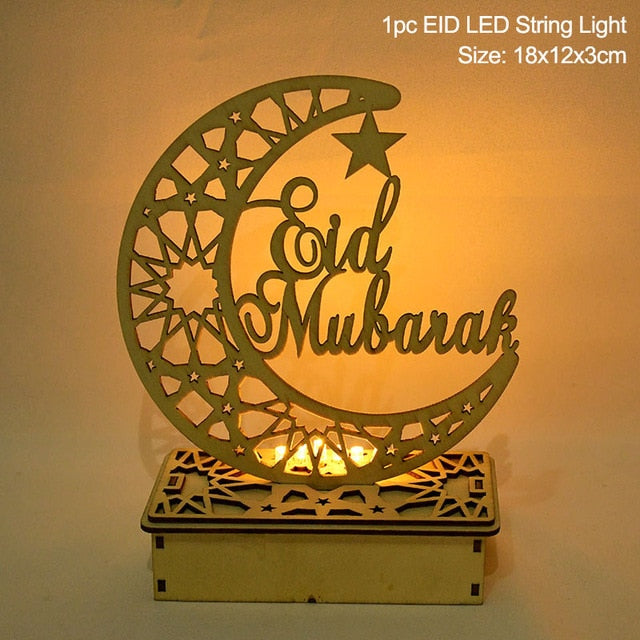 EID Mubarak Wooden Pendant with LED Candles – Elegant Ramadan and Eid Decor